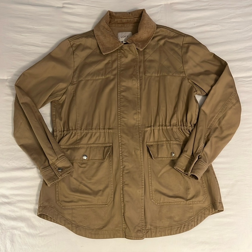 NWOT LOFT Khaki Lightweight Jacket